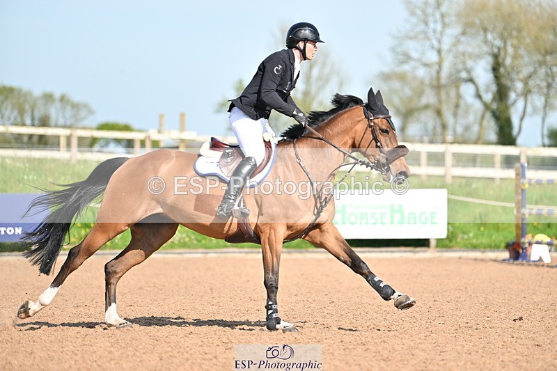 240510A-164418-09263 - Cls 24 National 1.40m Open