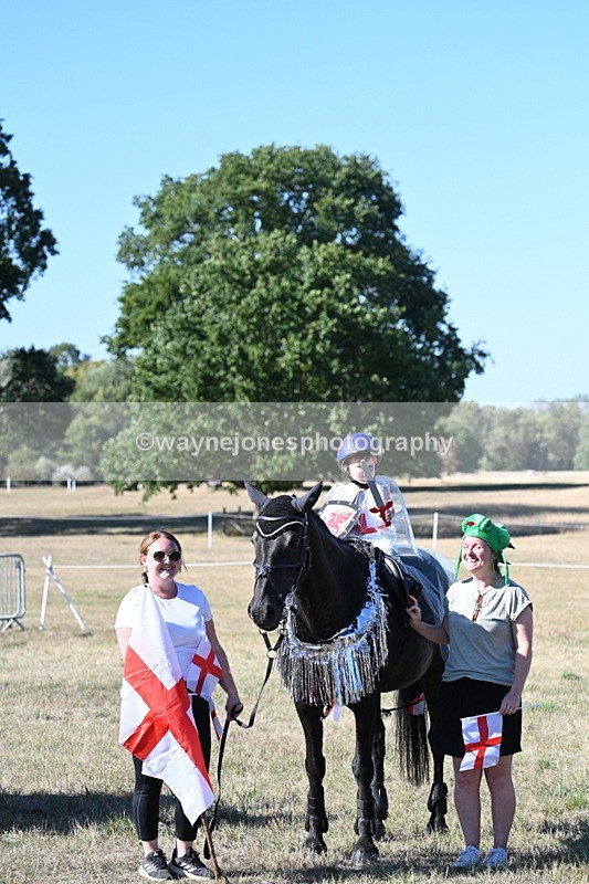 WJ7_2646 - Class 45 Fancy Dress (My Fav)