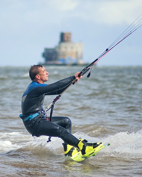  - Kite surfing