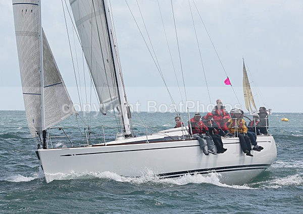 120630 GBR8882R WT7A2486 - ROUND THE ISLAND RACE - 30th June 2012