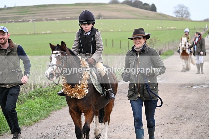 WJ7_1407 - Walk Home