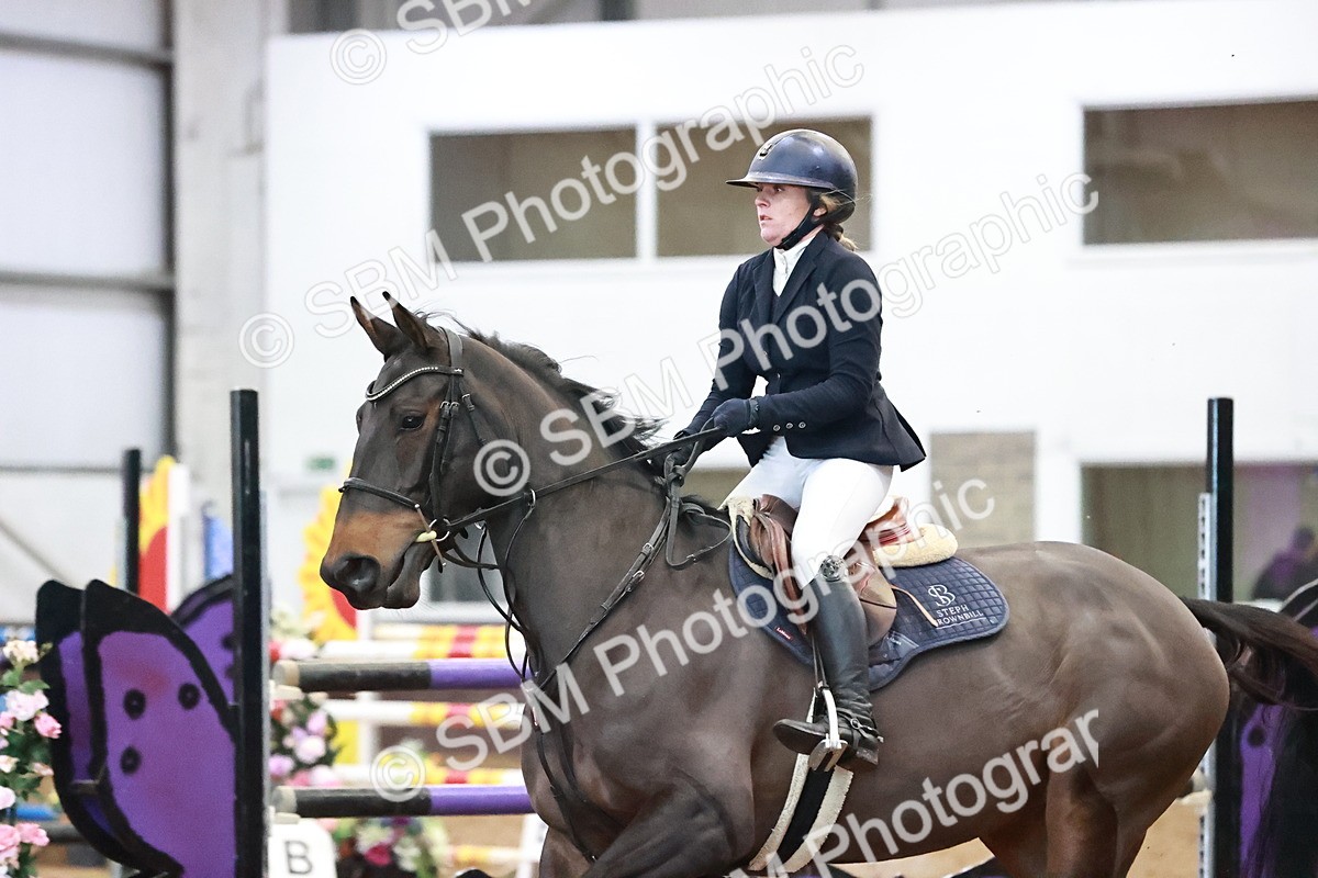 SBM_003013 - Class 11 - Senior Foxhunter 1.20m