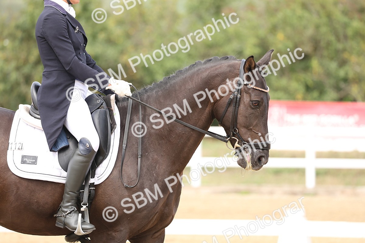 SBM_007563 - Class 9 - FEI INT I - 14.57-15.45