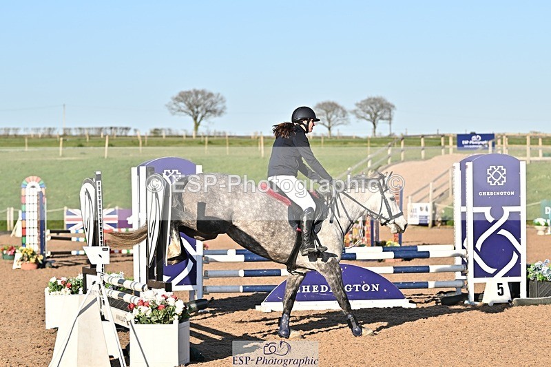 250401-180026-00519 - 80cm Classes