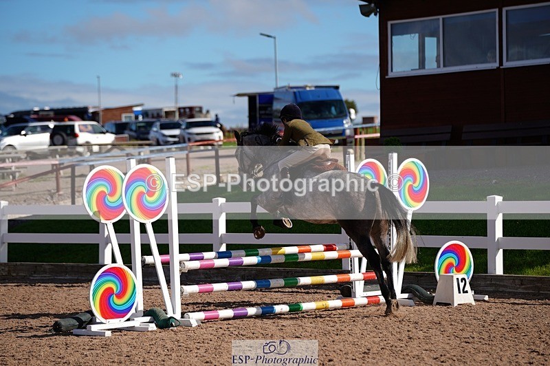 250921-112612-02683 - Cls 21+22 Club and Schools 70cm