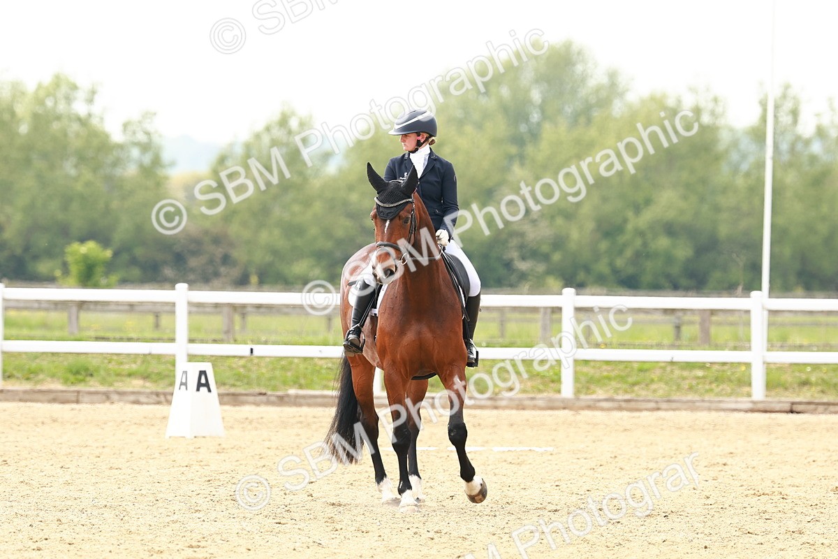 0B8A7150 - Class 12 - Medium 4