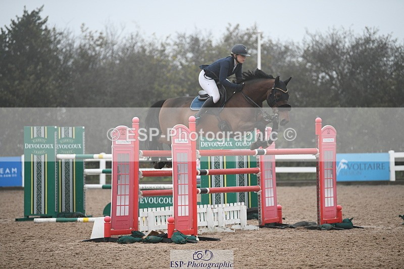 241103A-135911-08358 - SUN Cls 22 Blue Chip Performance Jump Off