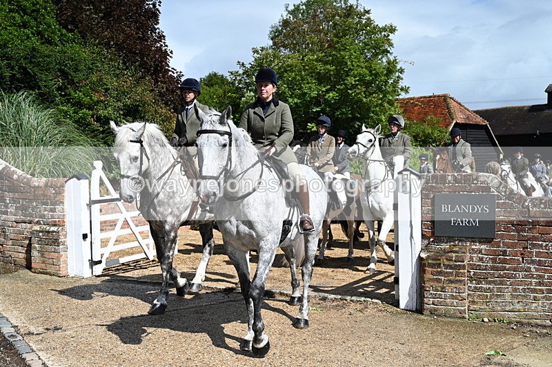 WJ7_7170 - Berks & Bucks at Blandy’s Farm 31-08-25