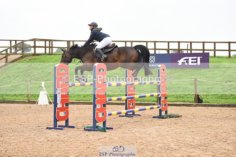 230916A-104812-03915 - Cls 14 Snr Foxhunter