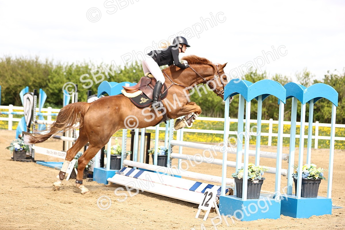 SBM_002269 - Class 11 - Senior newcomers - 1.10m