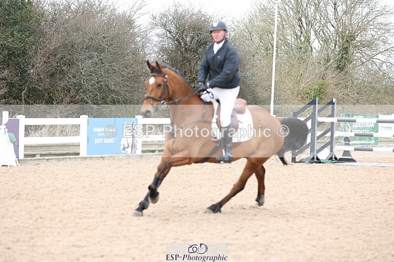 240223A-135311-01719 - Cls 5 Newcomers and 1.10m Open