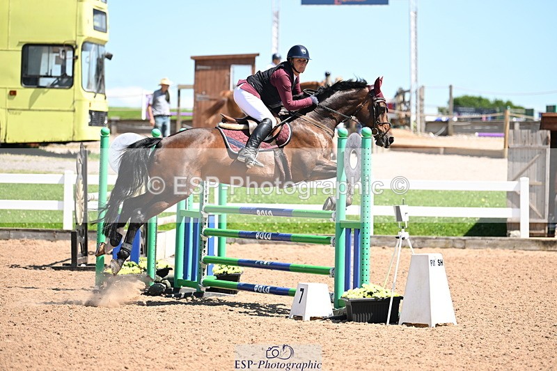 240728A-141913-09446 - Cls 36 1.05m Amateur Qualifier
