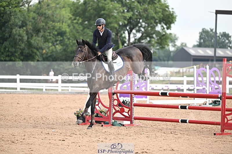 240801A-095108-00197 - Cls 7 Snr Discovery and 1m Open