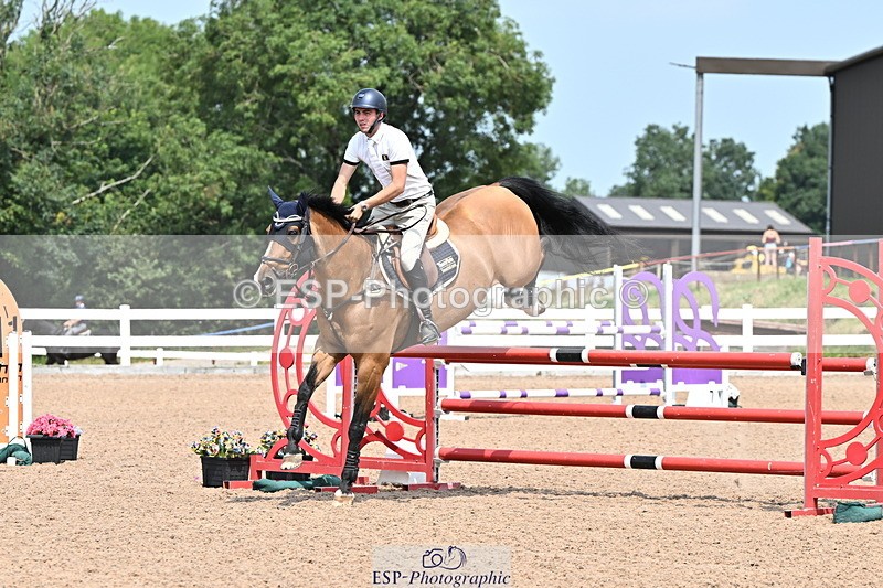 240801A-130221-01705 - Cls 11 1.10m Amateur Qualifier