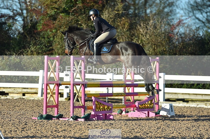 231111A-024048-01235 - Cls 9 British Novice & 90cm Open