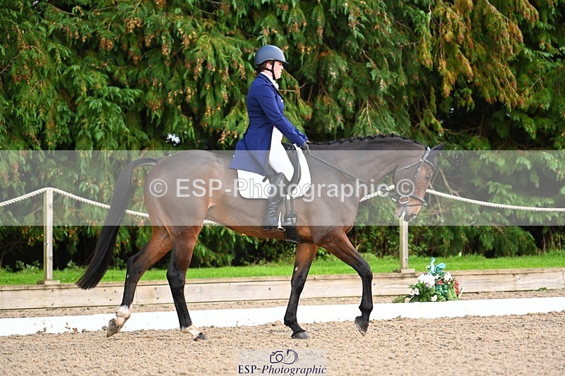 231021-144945-18806 - 255-CLOUDBERRY.BLUE-Isabelle.Downes-DR