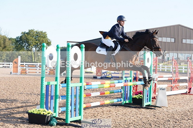 240915A-084706-08490 - Cls 31 Snr British Novice and 90cm Open