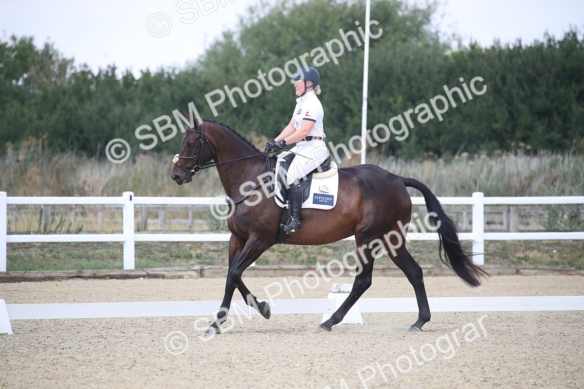 SBM_008172 - Novice 5 - 10.56-13.12