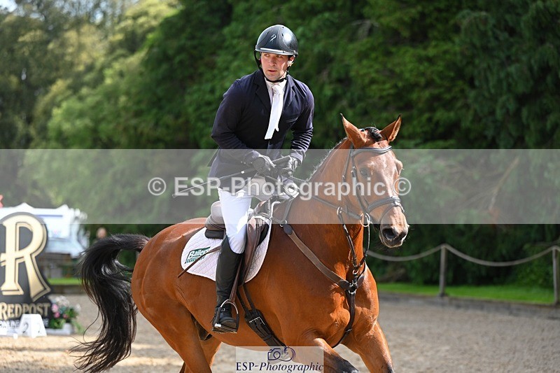 240526-095014-19748 - 324-COOMBELAND_SEMILLY-Rupert_Batting