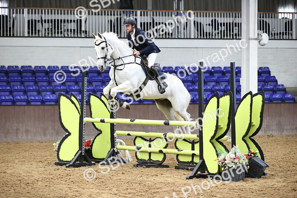 SBM_006854 - Class 18 - Senior Discovery 1.00m