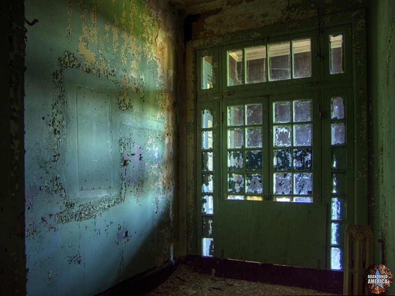 - Vincent Campbell Center*