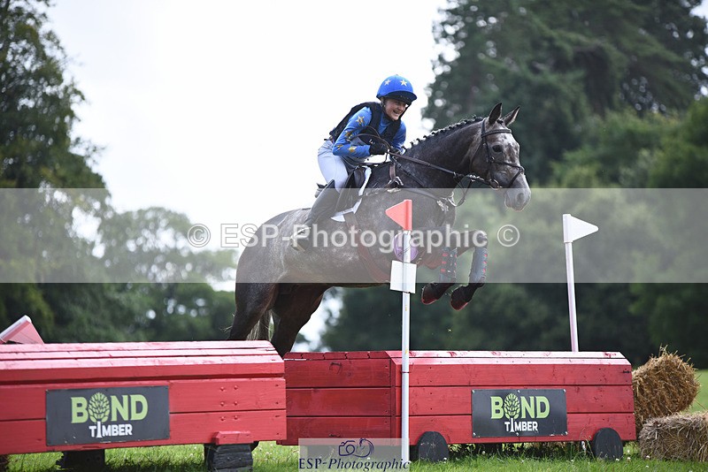 240804-162228-18571 - 669-Maisy_Miller-HEADDON_SWAN_SONG