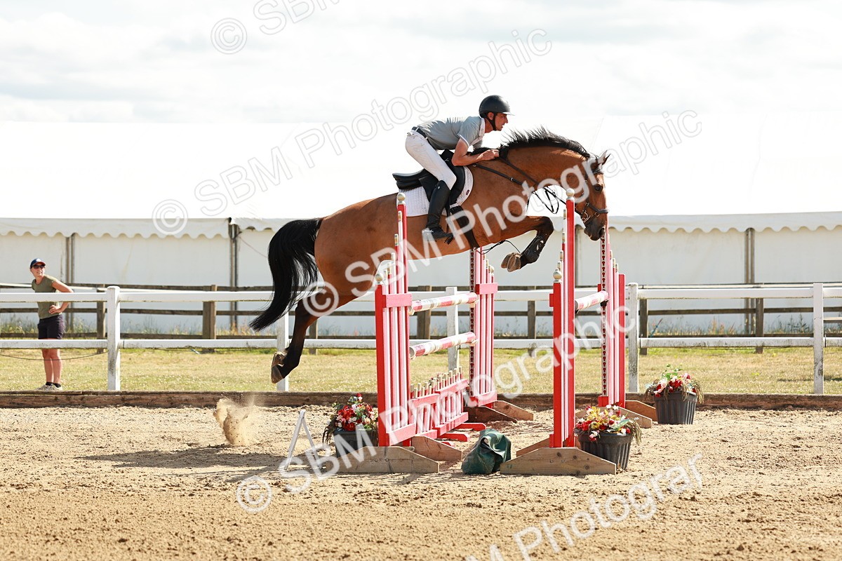 SBM_020478 - Class 23 - Senior Foxhunter - 1.20m