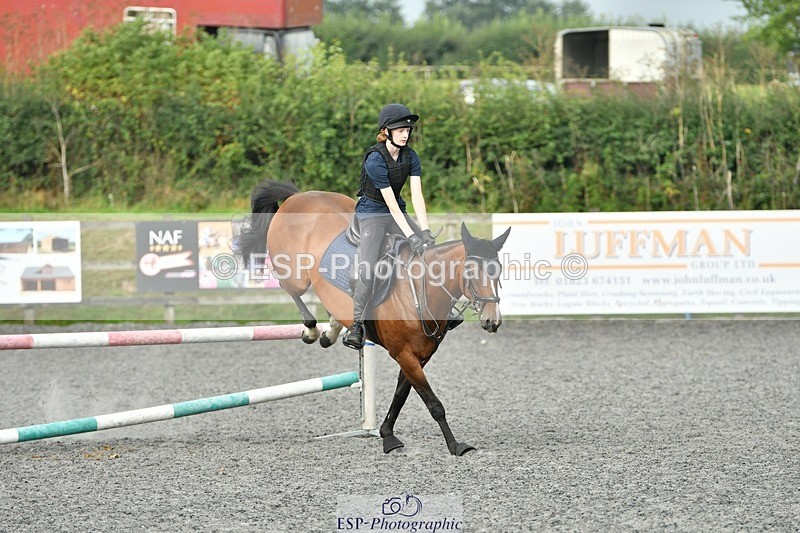 230817-091617-00116 - Theo's 1st Group - Arena