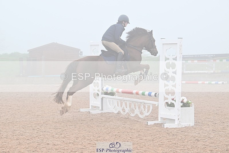 240506A-091010-07978 - Cls 1 Pony Intro 70cm