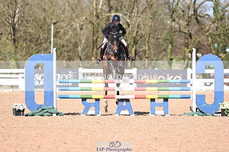 260328-135143-03945 - Cls 24 1.05m Amateur Quali
