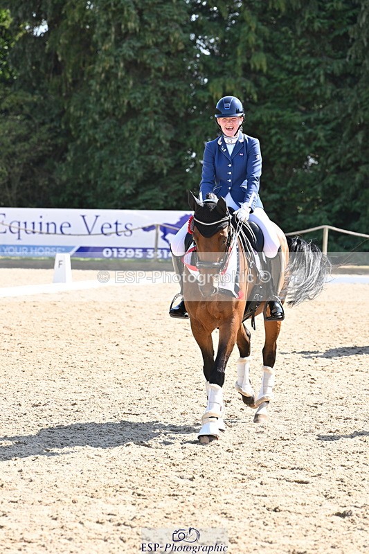 250810A-153103-08102 - Adv Medium SILVER Presentations