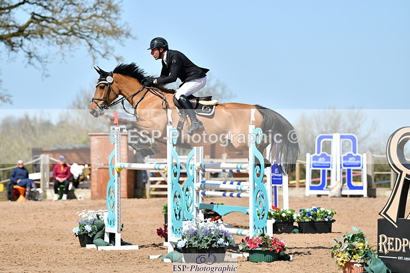 240420A-121954-10922 - Cls 3, 2 Star Small Tour 1.30m