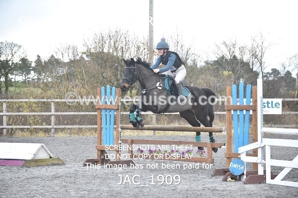 JAC_1909 - 90cm Snr Open, National AE Scottish & Aintree Qualifier