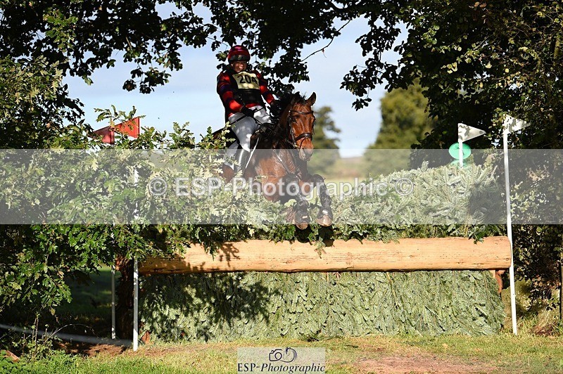 231022-100908-25428 - 204-WIZALONG-Steph.Bere-XC