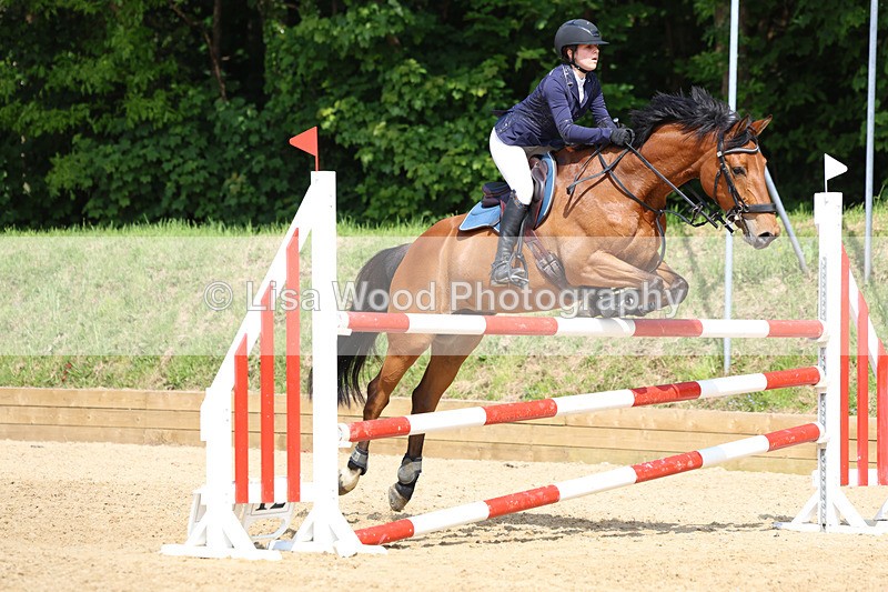 3E7A1317 - Class 14: Senior 1.15m Open