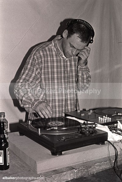 52 aim - Friends-&-Family @ sankeys-soap 28.02.02