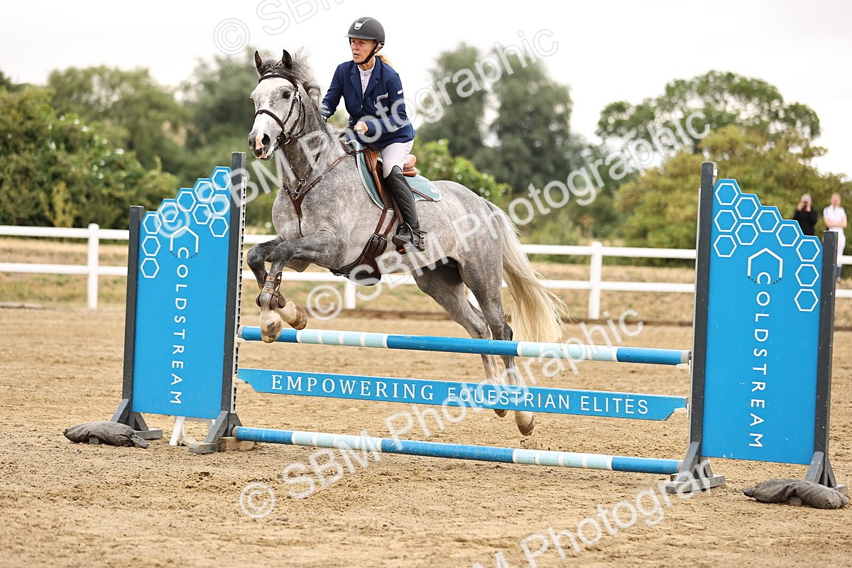 SBM_024418 - Class 8 - Clear Round