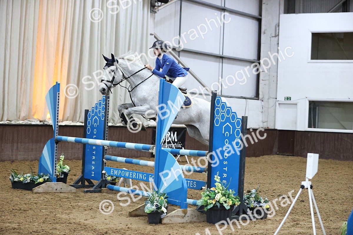 SBM_005693 - Class 17 - Senior Newcomers 1.10m