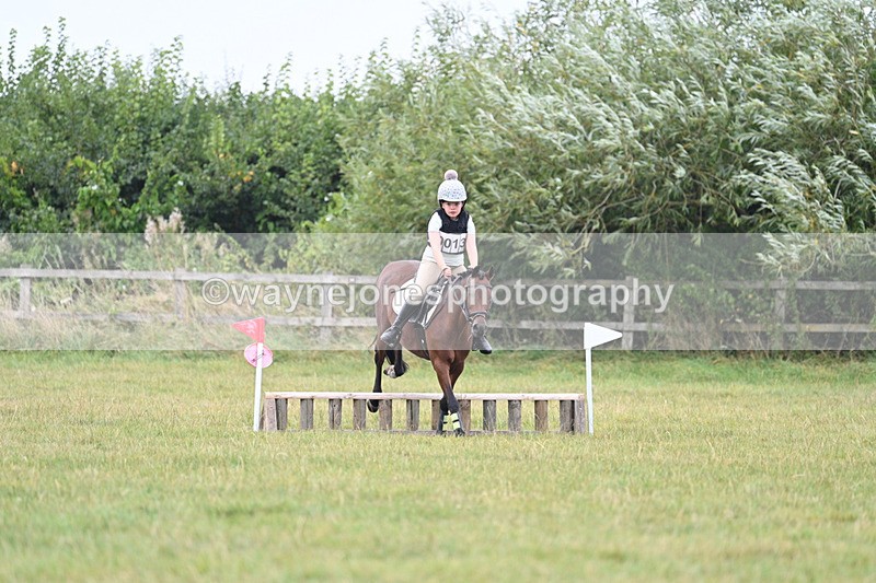 WJ7_5976 - 40cm XC Time 10:57 to 11:30
