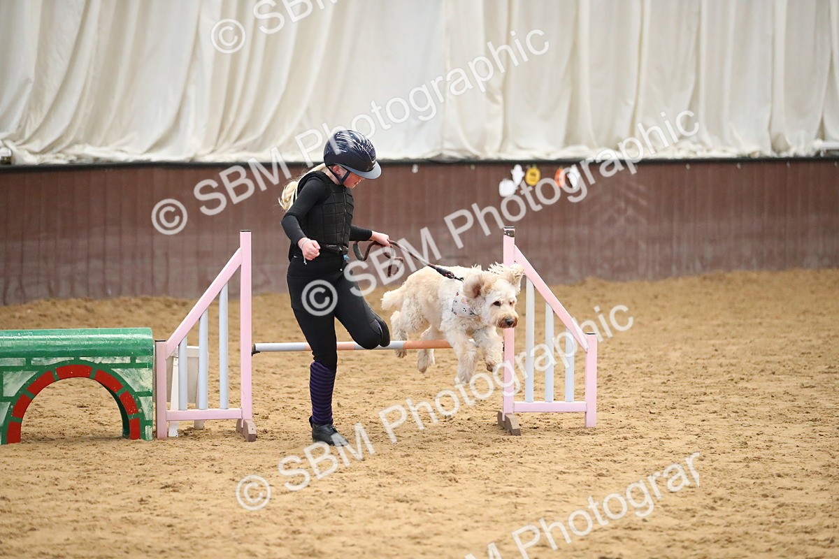SBM_001855 - Class 3 - Horse & Hound