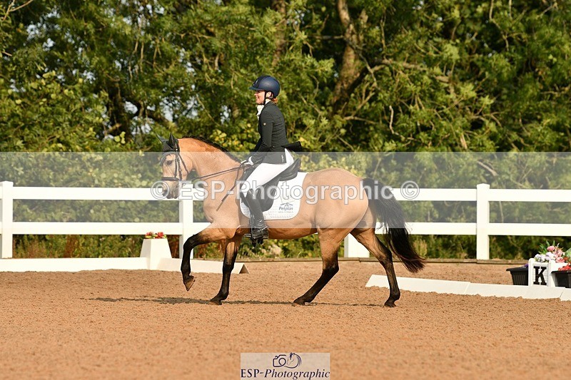 250817-091017-06794 - 065-Nicky.TurriffMyshall.Robby