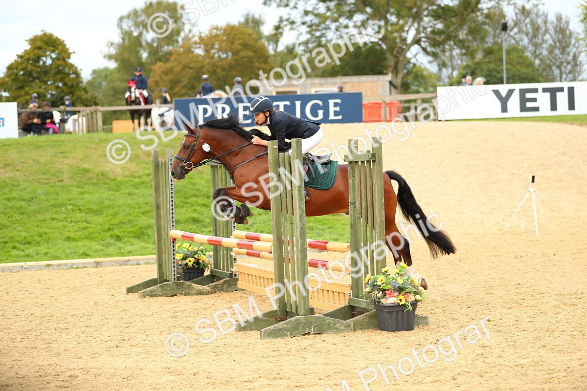 SBM_76028 - J19 - Junior 90cm Supreme Championship