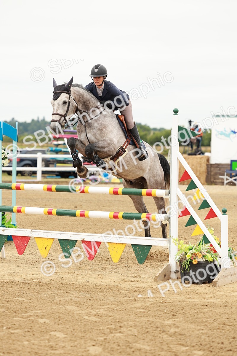 SBM_016610 - Class 20 - Senior Newcomers - 1.10m