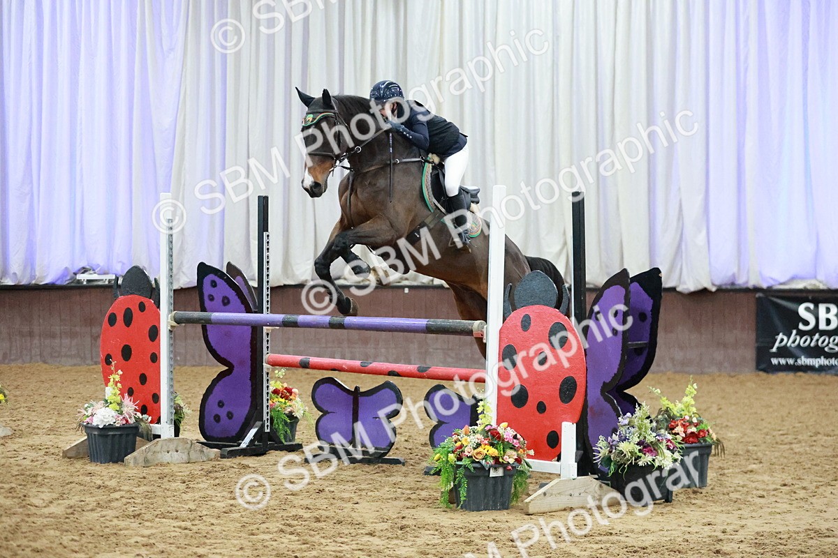 SBM_004328 - Class 17 - Senior Newcomers - 1.10m