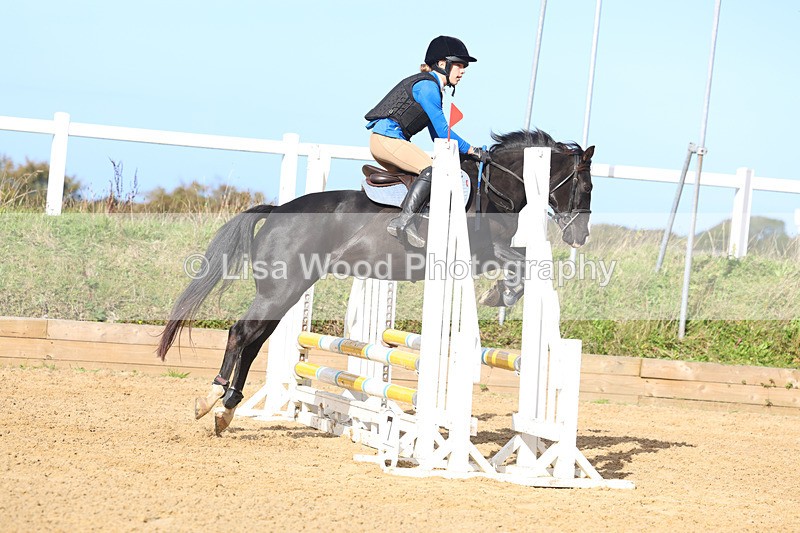 3E7A3120 - Class 4: 60cm Junior