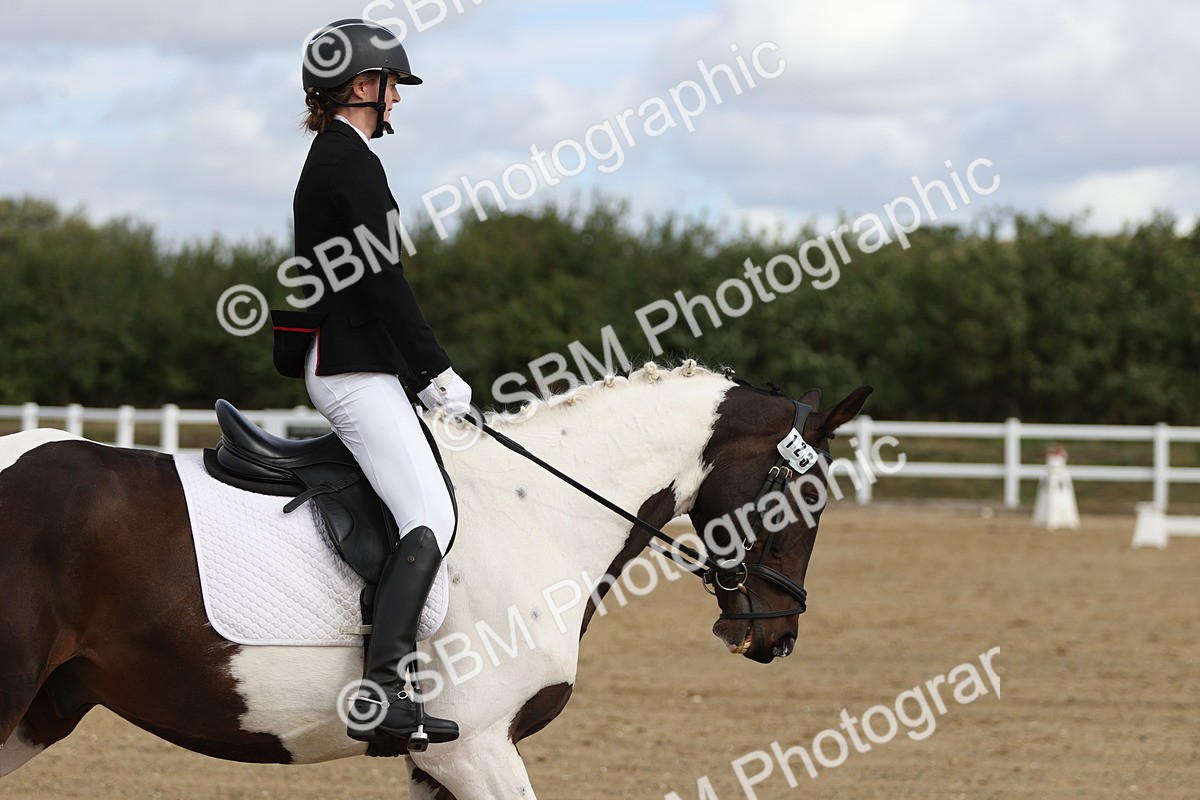 SBM_001401 - Class 2 - Intro 4 Champs - 10.56-11.44