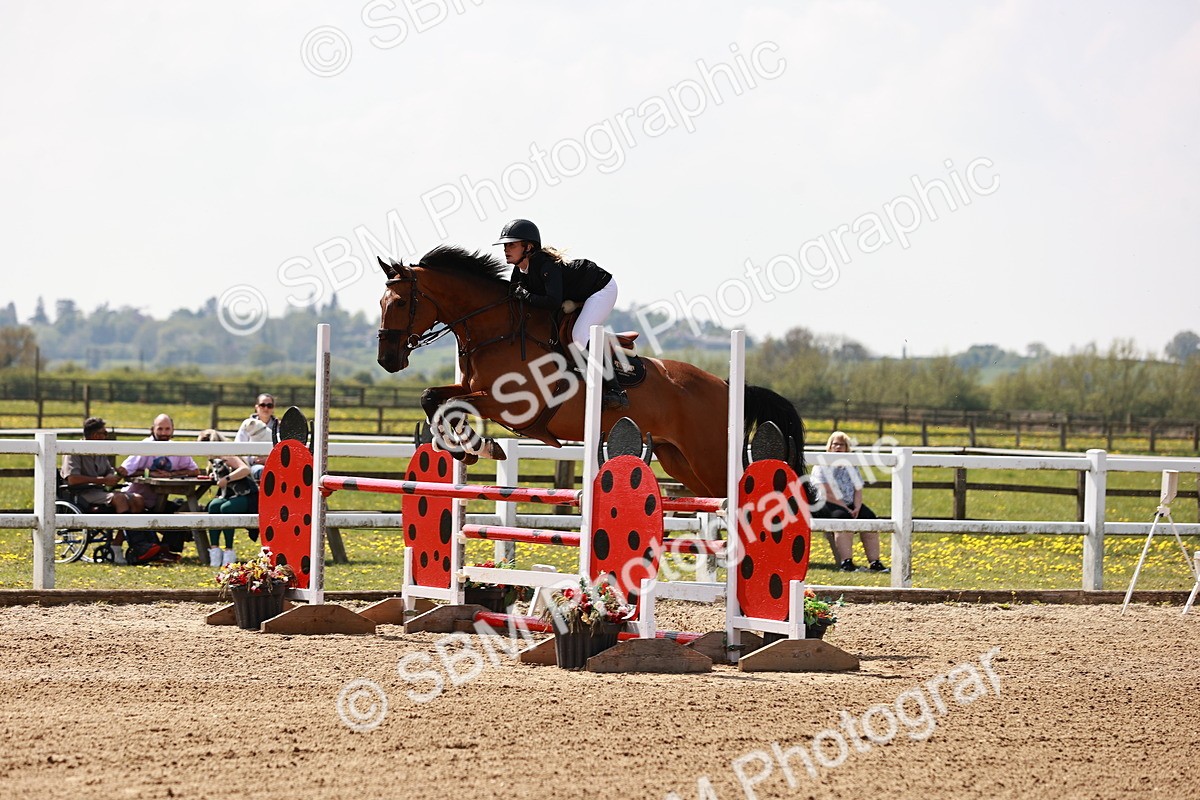  - Class 24 - Senior Newcomers - 1.10m