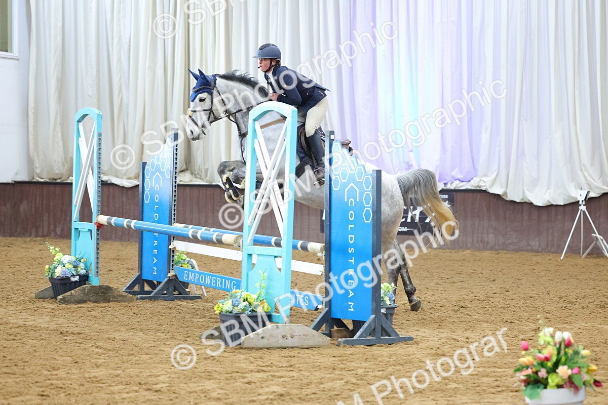 SBM_010047 - Class 21 - Nupafeed Supplements Senior Discovery/ 1m Open - First Round (1.00m)