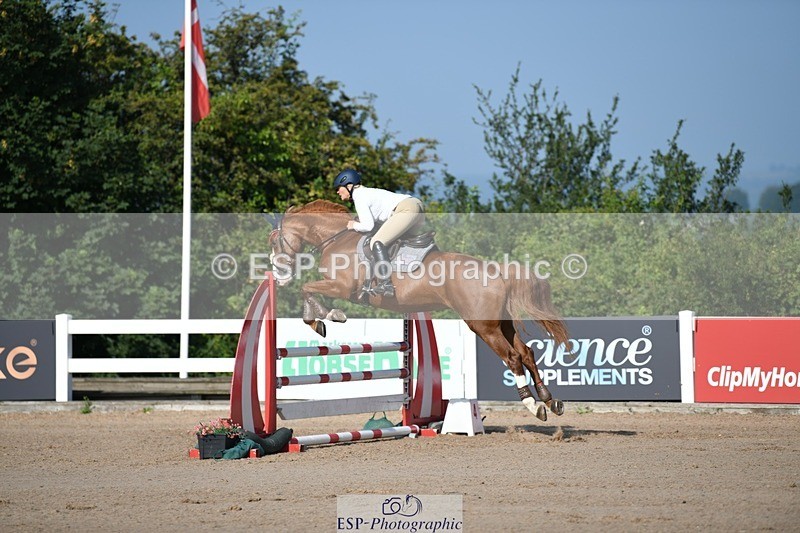 250725-090205-01015 - Cls 6 Snr British Novice and 90cm