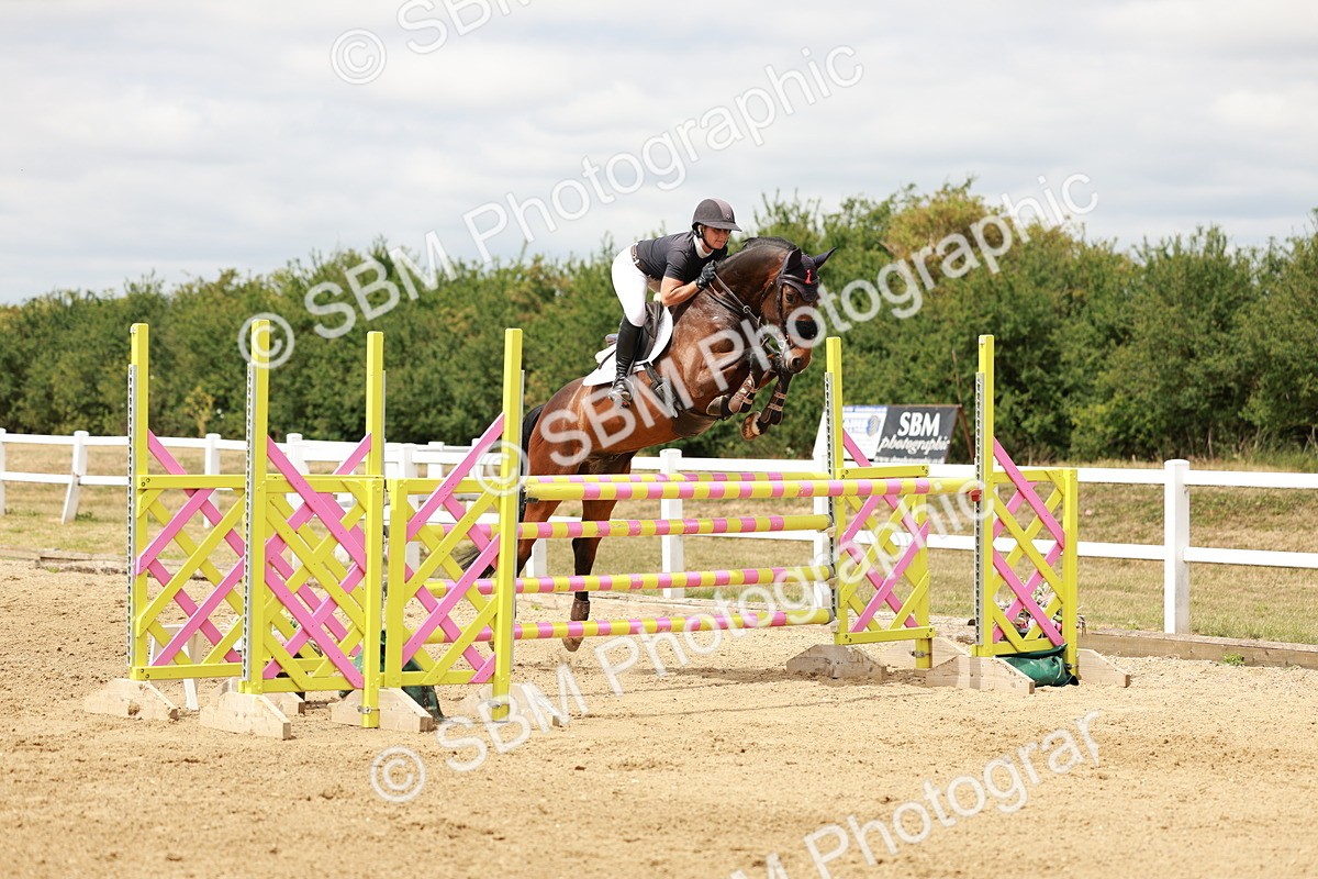 SBM_018938 - Class 21 - Senior Newcomers Championship 2d Rd